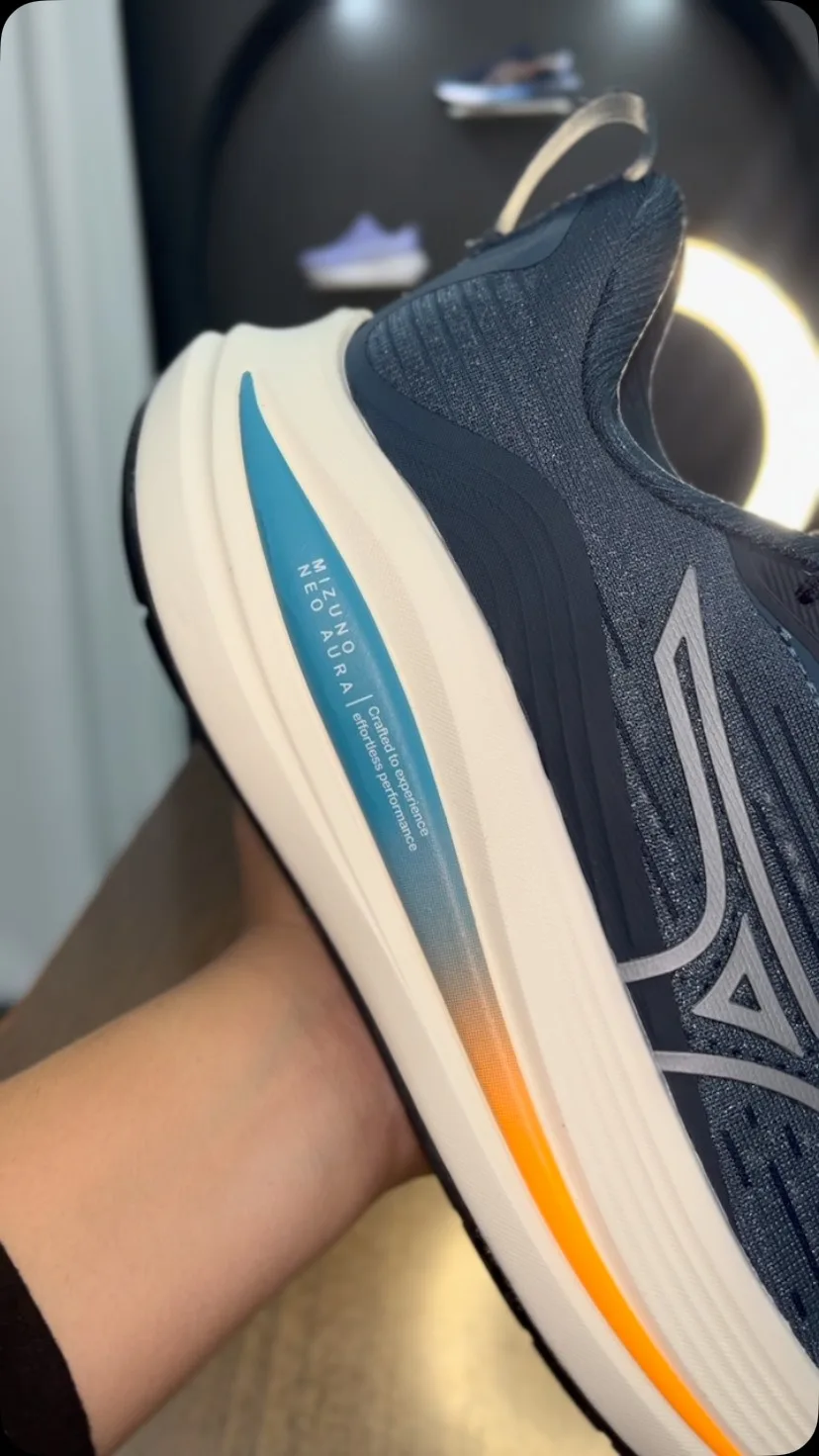 Mizuno Neo Aura azul